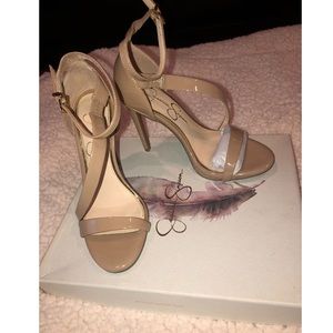 Jessica Simpson Nude heels